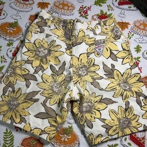 Vintage Palmettos High-Waisted Sunflower Shorts